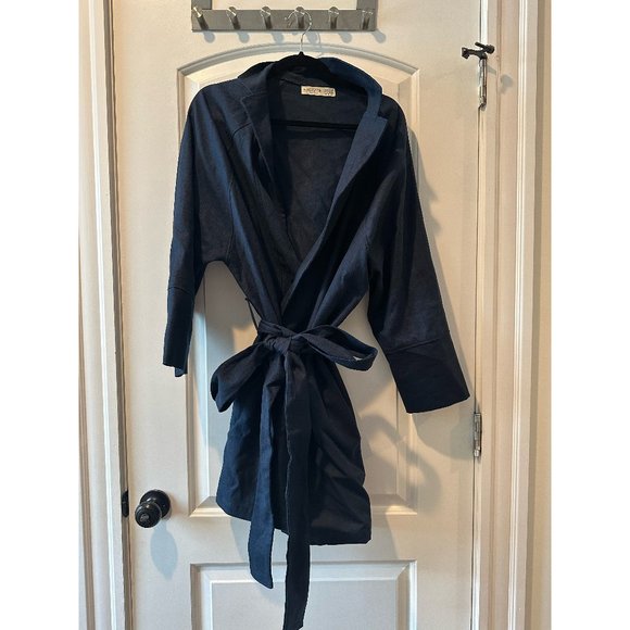 Hackwith Design House High Collar Swing Jacket - Picture 2 of 4